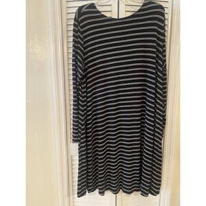 Old Navy Women's T-Shirt Dress Size 2X Black White Striped Long Sleeve Stretch